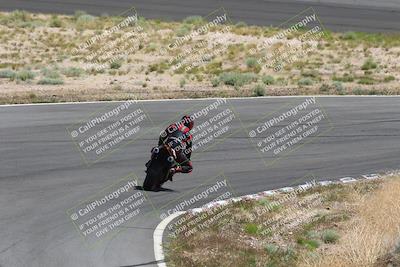 media/Apr-20-2025-AHRMA (Sun) [[393a79c373]]/Race/Group 8/Turn 4b/